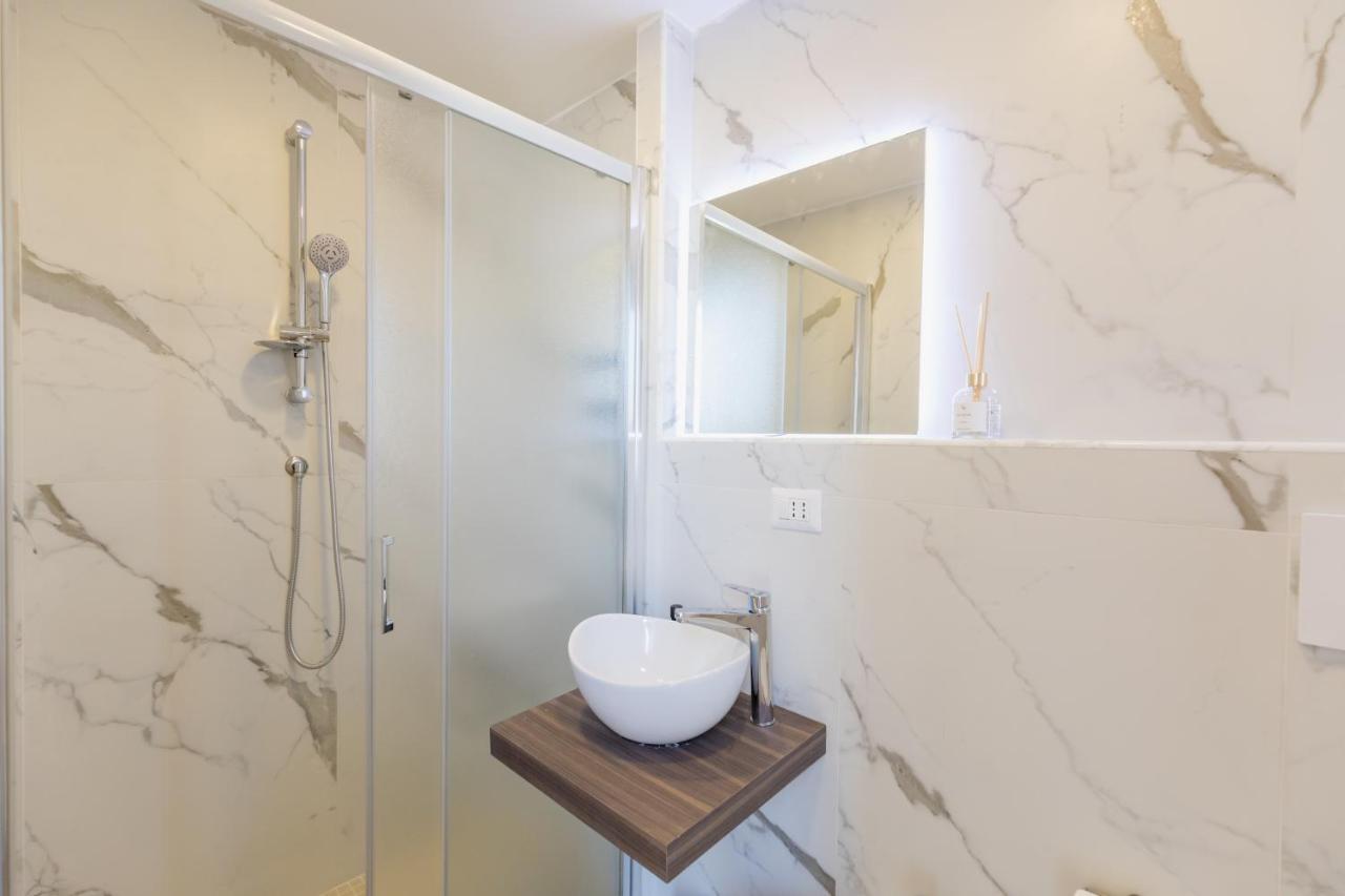 Blu Parthenope Suites Napels Buitenkant foto
