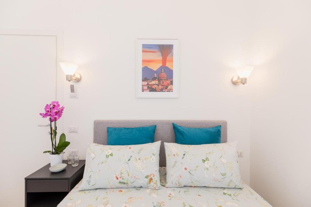Blu Parthenope Suites Napels Buitenkant foto