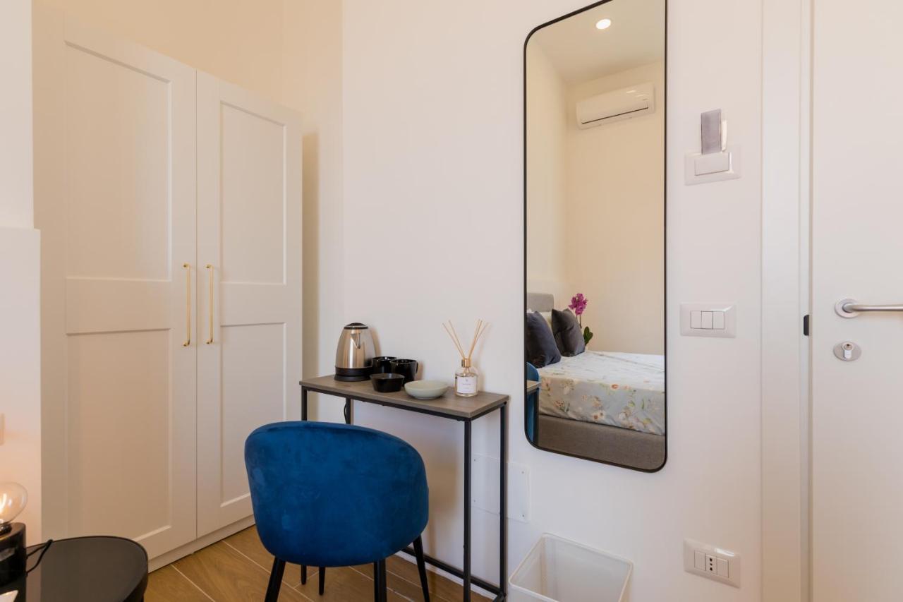 Blu Parthenope Suites Napels Buitenkant foto
