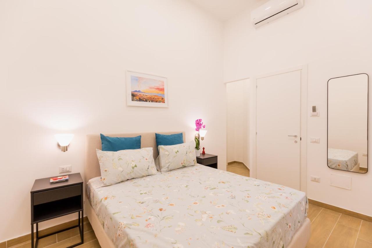 Blu Parthenope Suites Napels Buitenkant foto