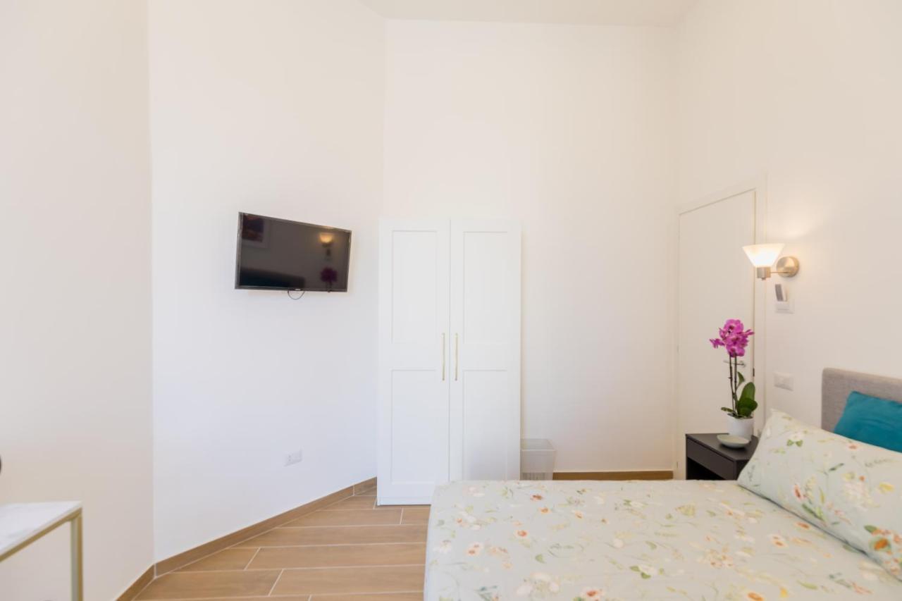 Blu Parthenope Suites Napels Buitenkant foto