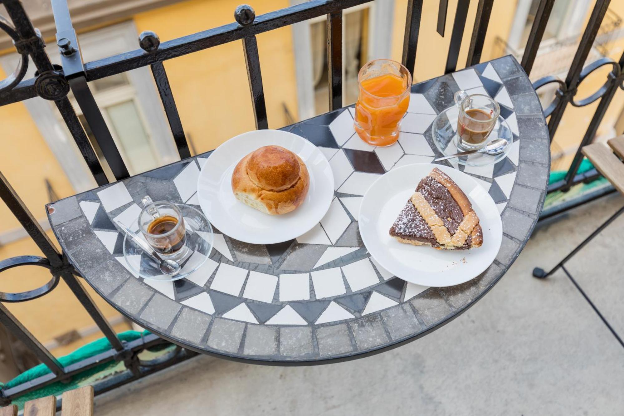 Blu Parthenope Suites Napels Buitenkant foto